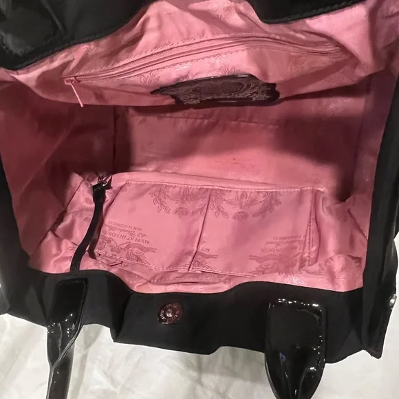 My Flat In London Queen Bee Handbag - Picture 6 of 8